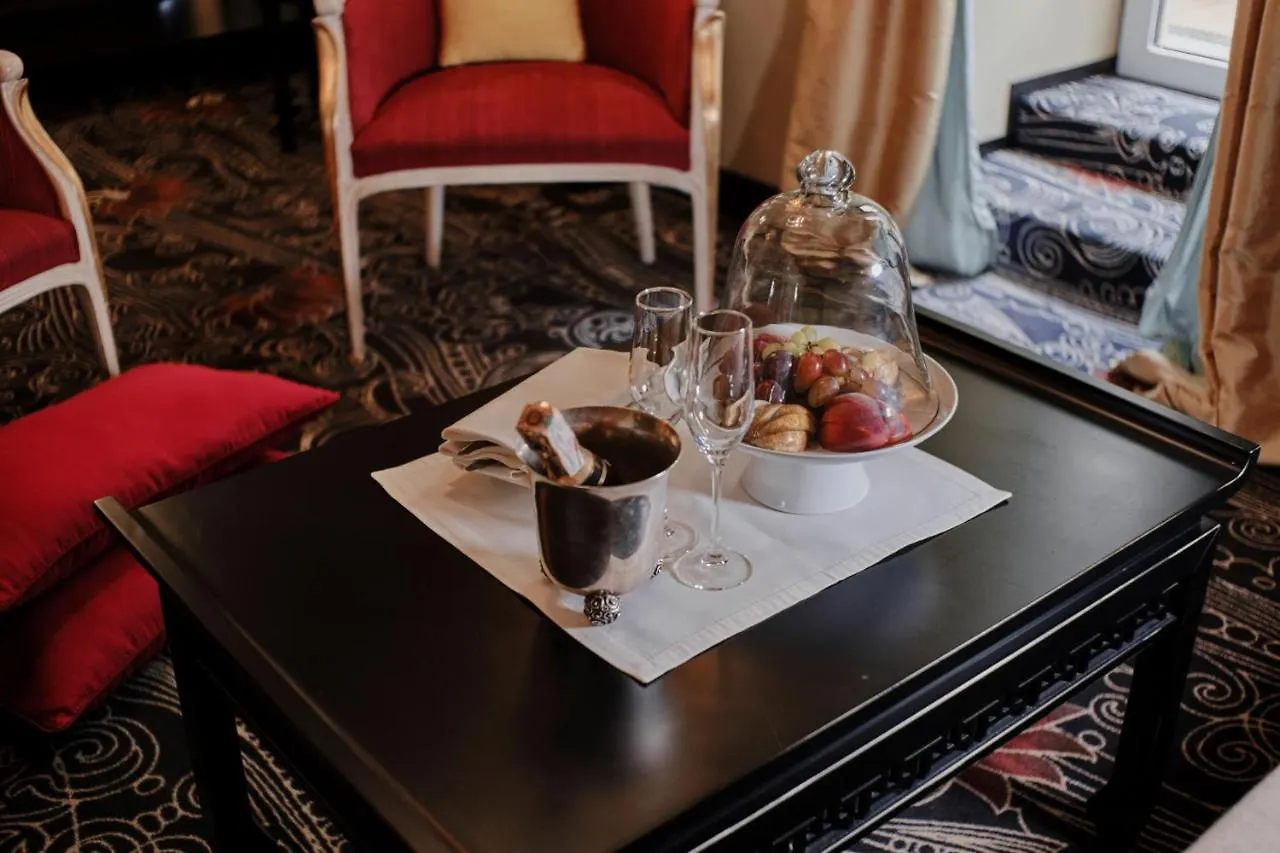 Vozdvyzhensky Boutique Hotel Kiev