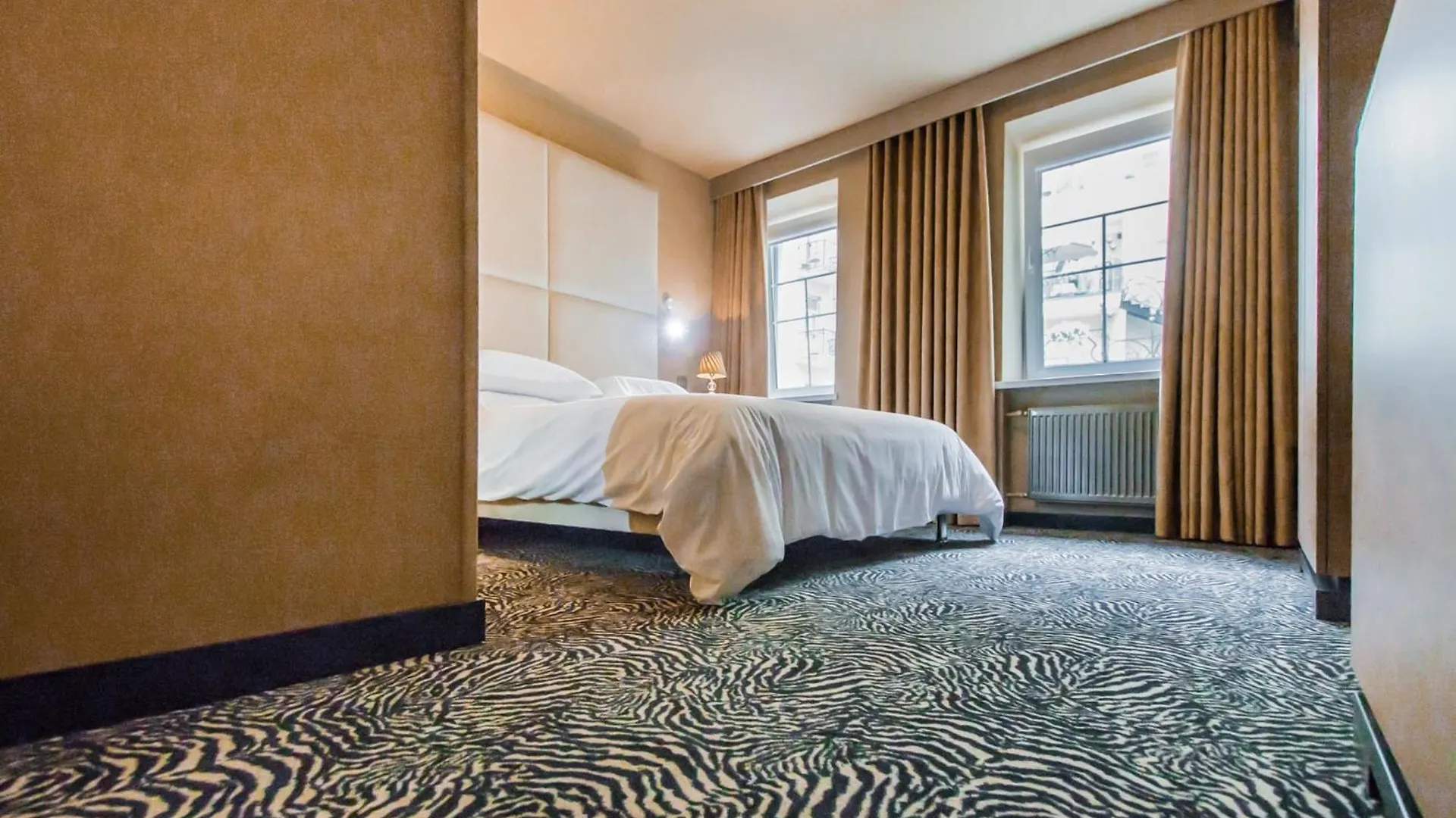 Vozdvyzhensky Boutique Hotel Kyjev Ukrajina