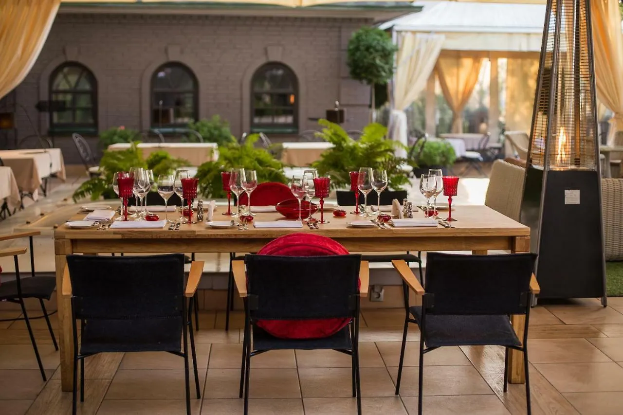 Vozdvyzhensky Boutique Hotel Kyjev Ukrajina